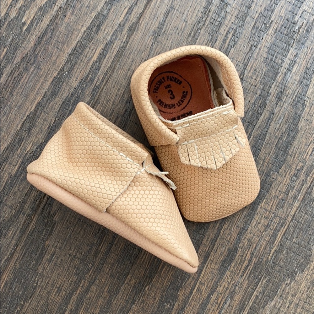 NWT FP First Pair Moccs